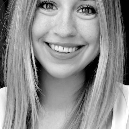Loes F.