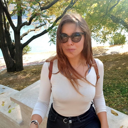 Luana A.