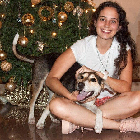 Claudia G.