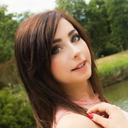 Jennifer R.