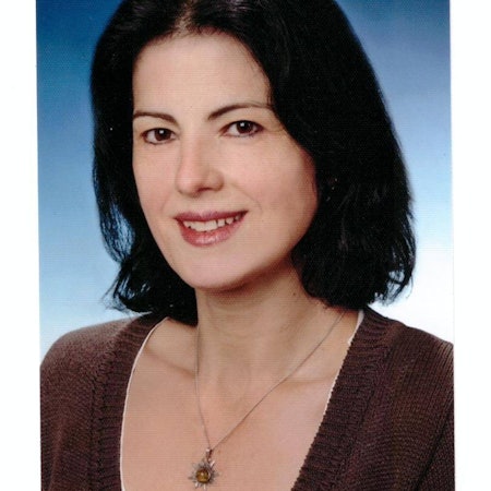 Aura D.
