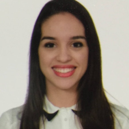 Roxana Á.