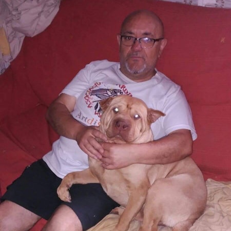 Toño G.