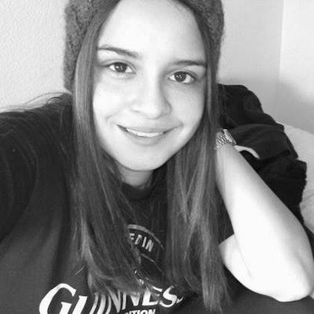 Yulietta Q.