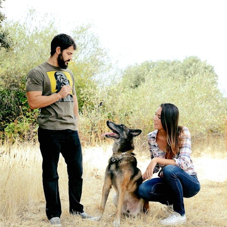 Laura, Álex y Chuco D.